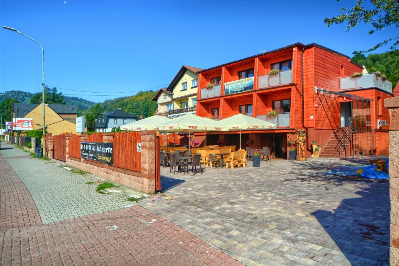 Pensjonat & Restauracja Lustrzany Zakatek Otel Szczyrk Dış mekan fotoğraf